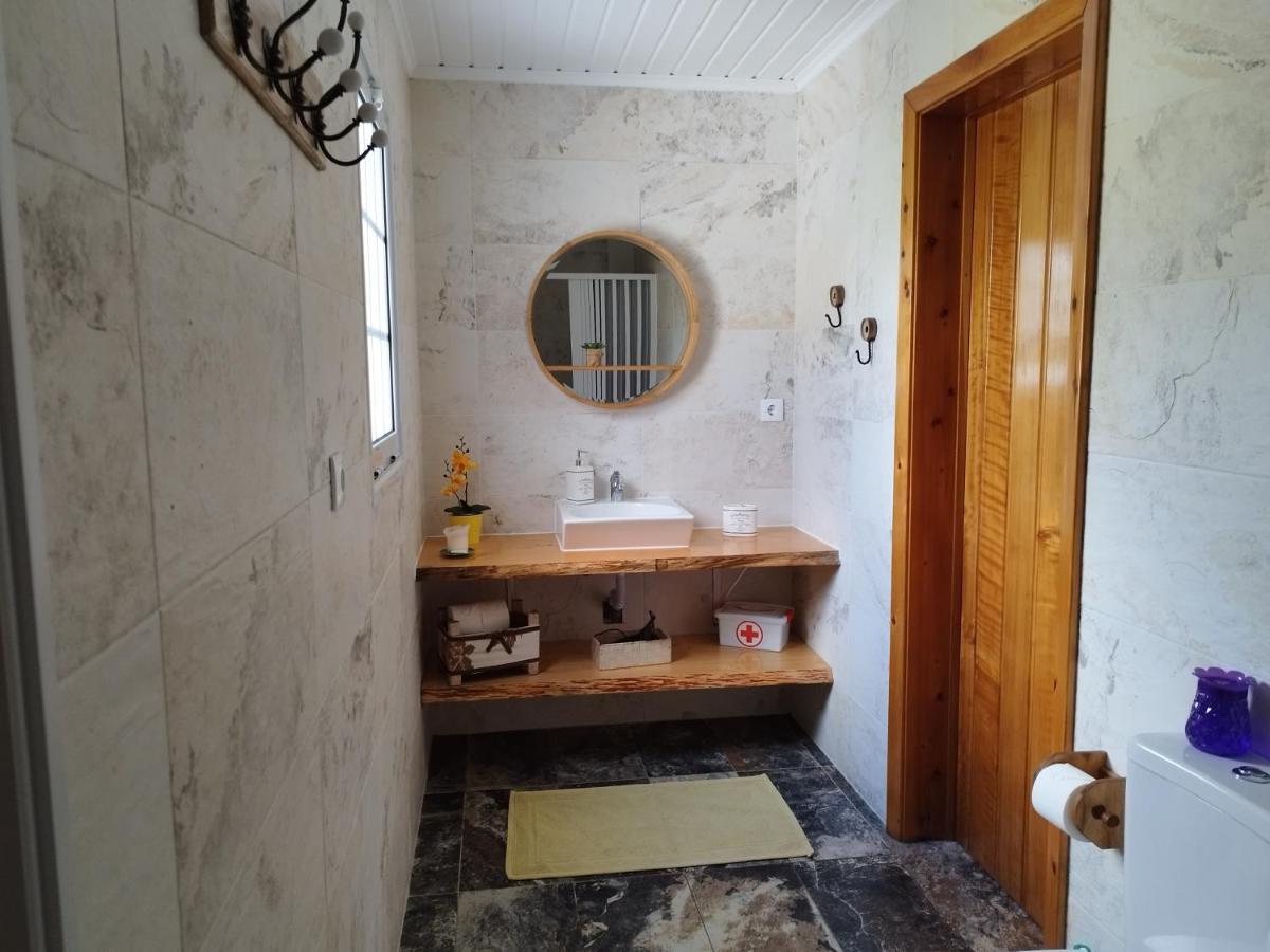 Quinta Dos Sentidos , Rustic Holiday Houses In São Vicente Ferreira Eksteriør billede