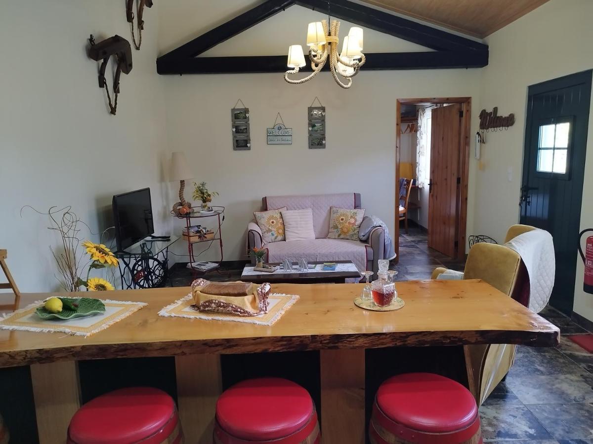 Quinta Dos Sentidos , Rustic Holiday Houses In São Vicente Ferreira Eksteriør billede